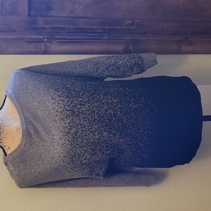 I.N. Studio XL metallic black and silver sweater